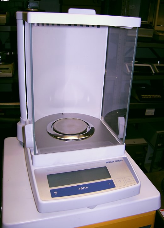 METTLER Model AB104-S  Analytical Balance, 2005 YOC,